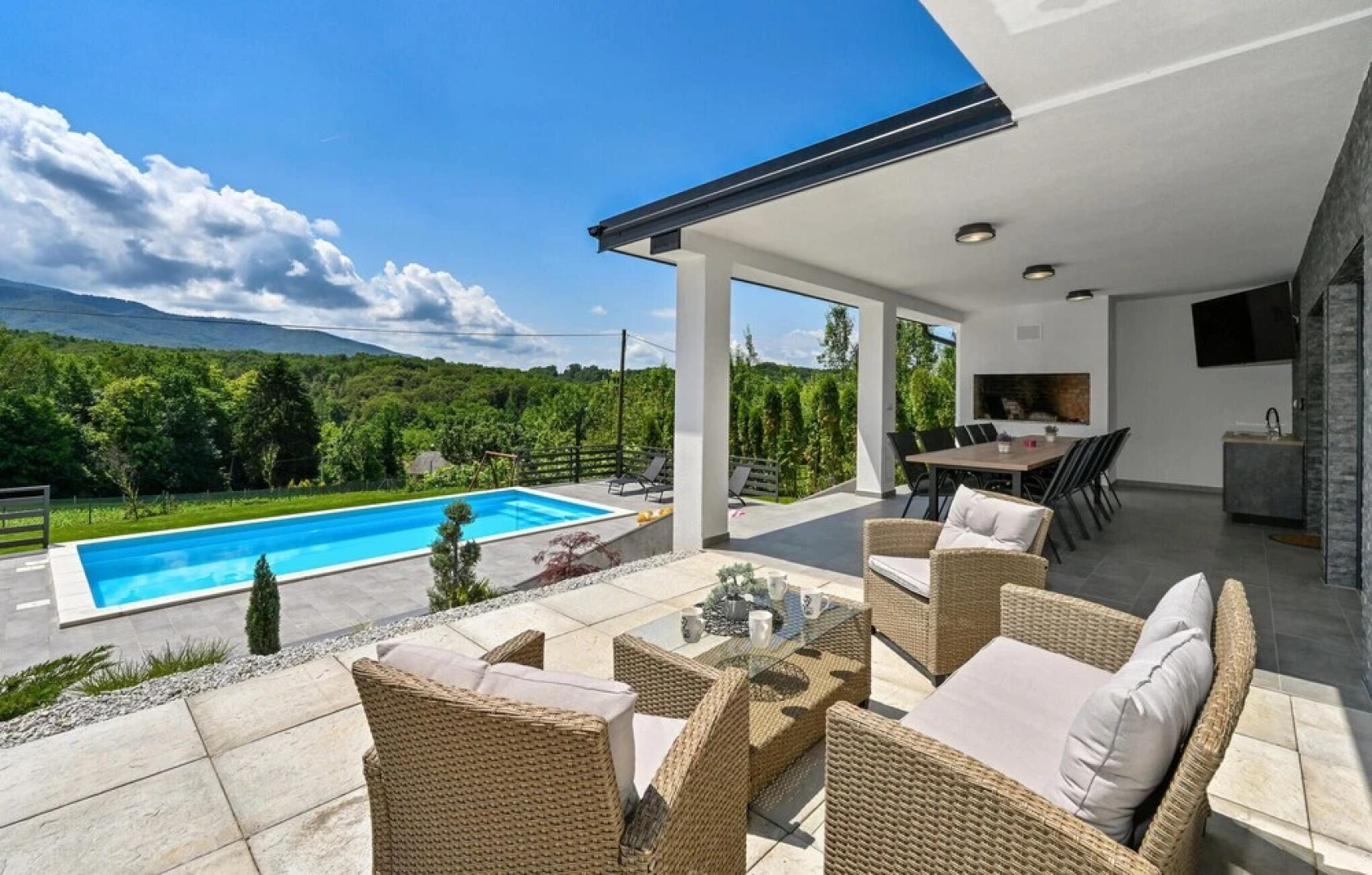 Nice Home in Stubicke Toplice With 5 Bedrooms, Outdoor Swimming Pool and Heated Swimming Pool