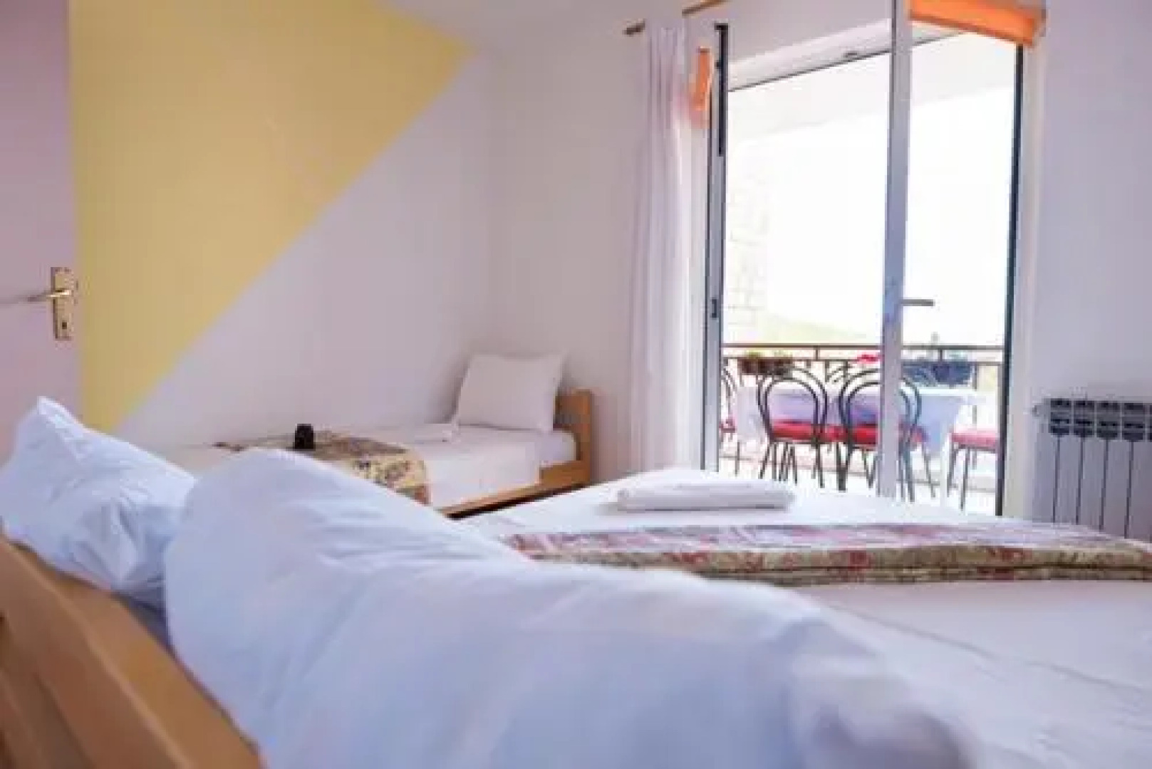 Apartmani Sutic & Restaurant San