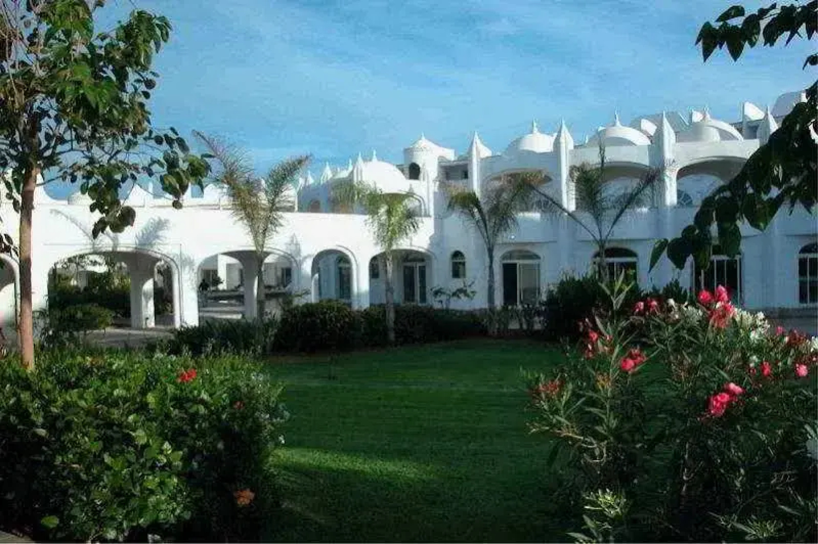 villa pied dans l eau Skhirat plage
