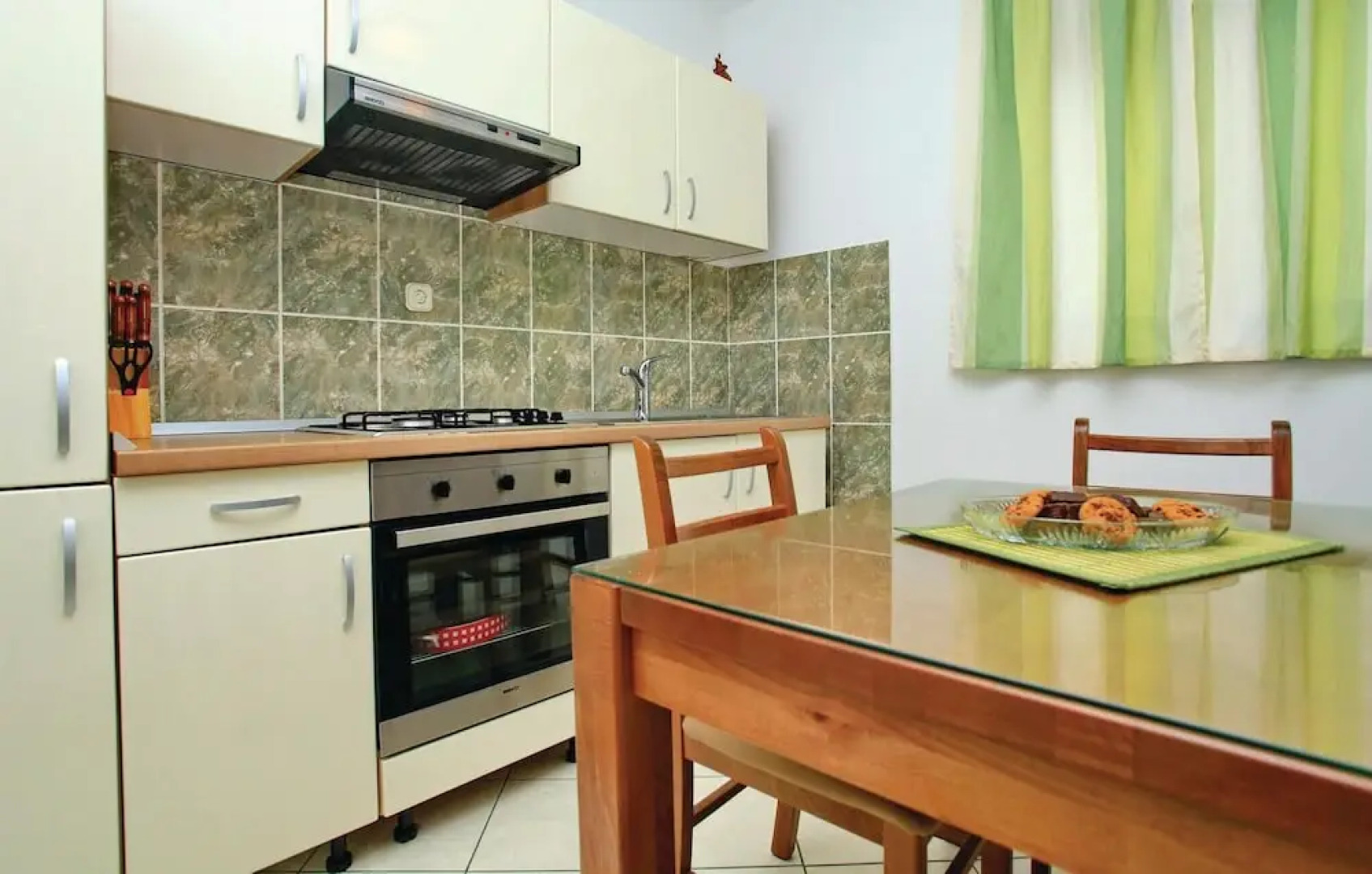 Awesome Home in Trstenik With Wifi and 4 Bedrooms