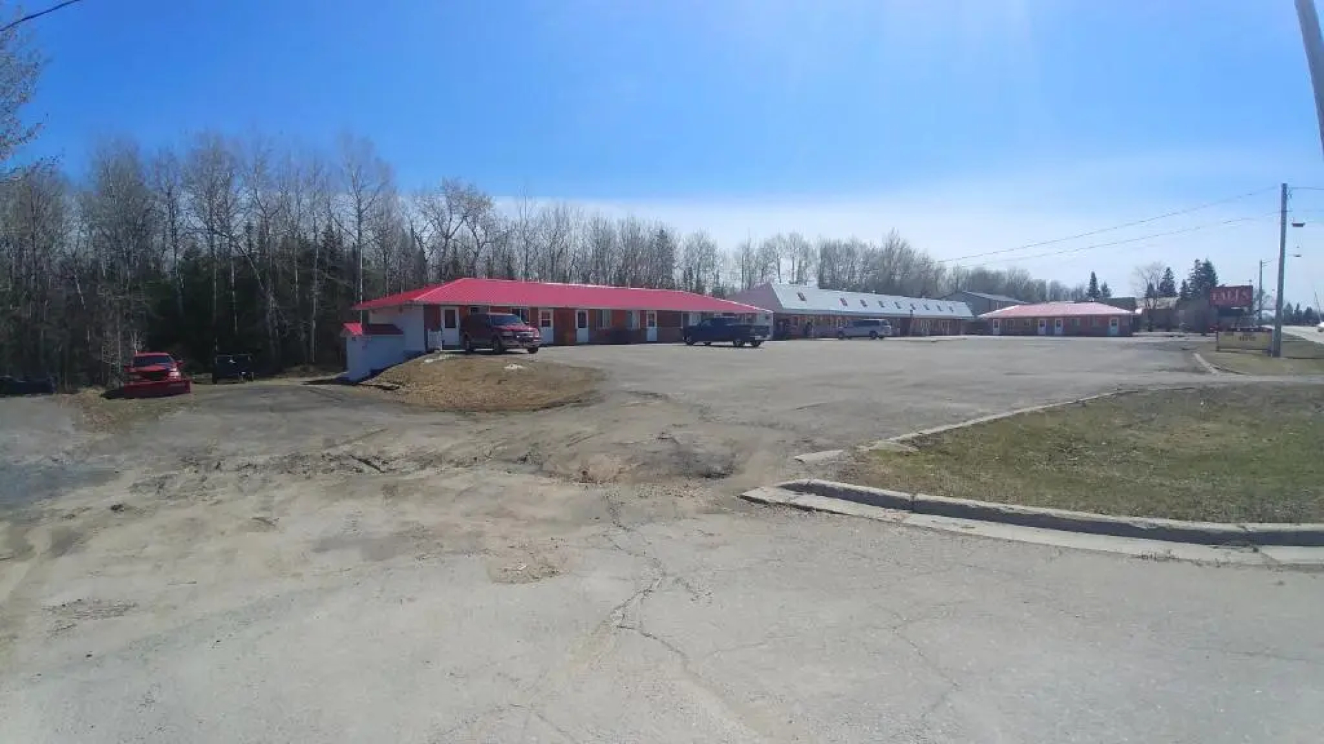 Falls Motel