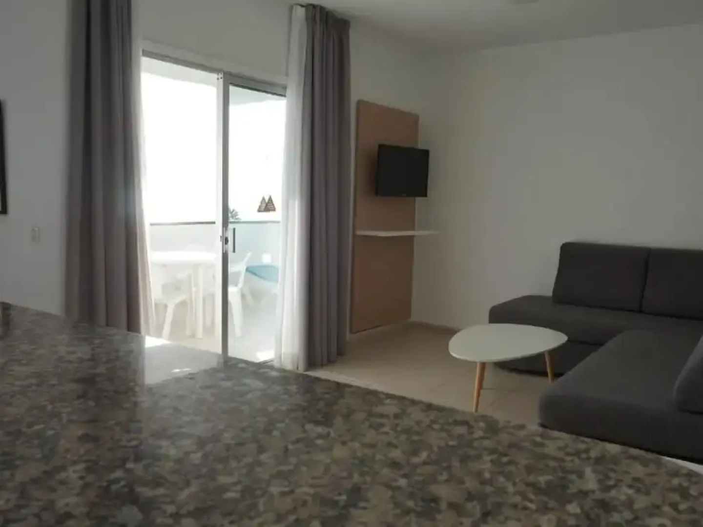 Apartment Tenerife Near Sea & Pool