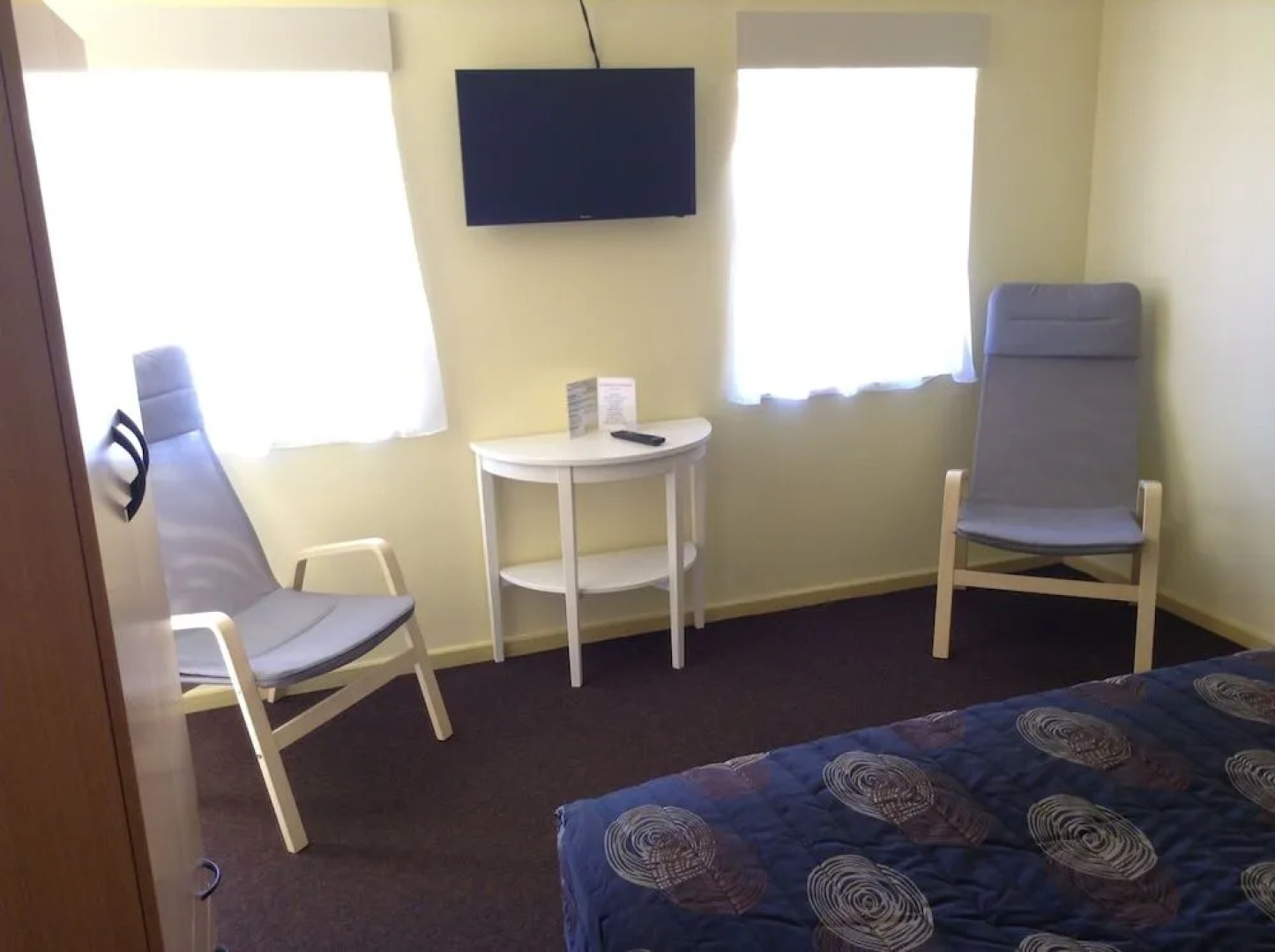 Daydream Motel & Cottages