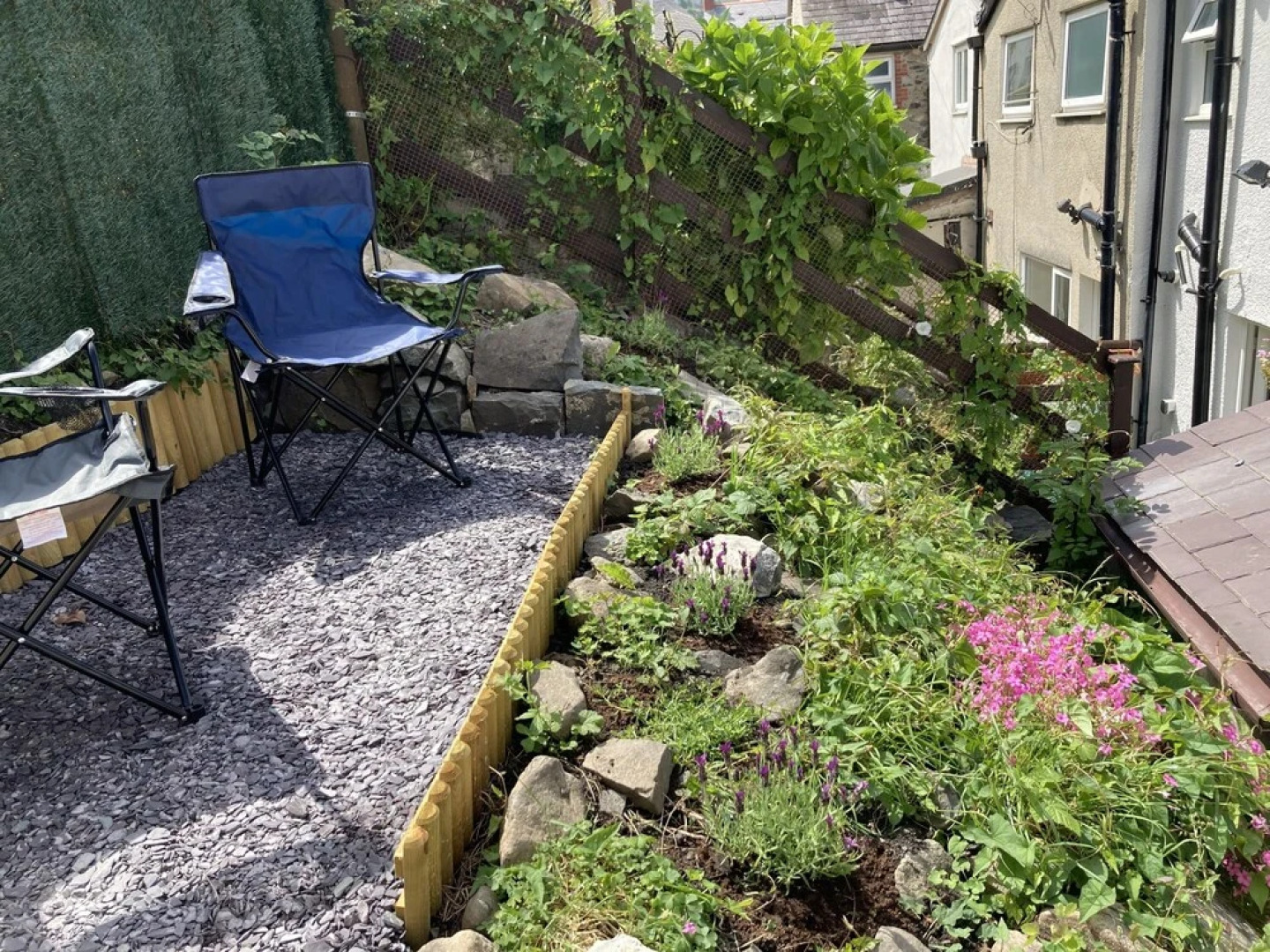 Immaculate 1 Bedroom Cottage sea View From Bedroom