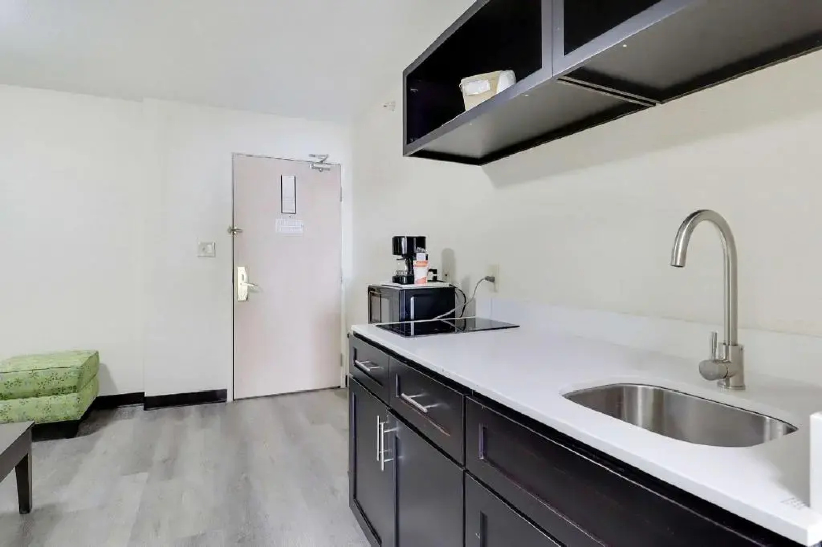 Quality Suites Albuquerque Airport