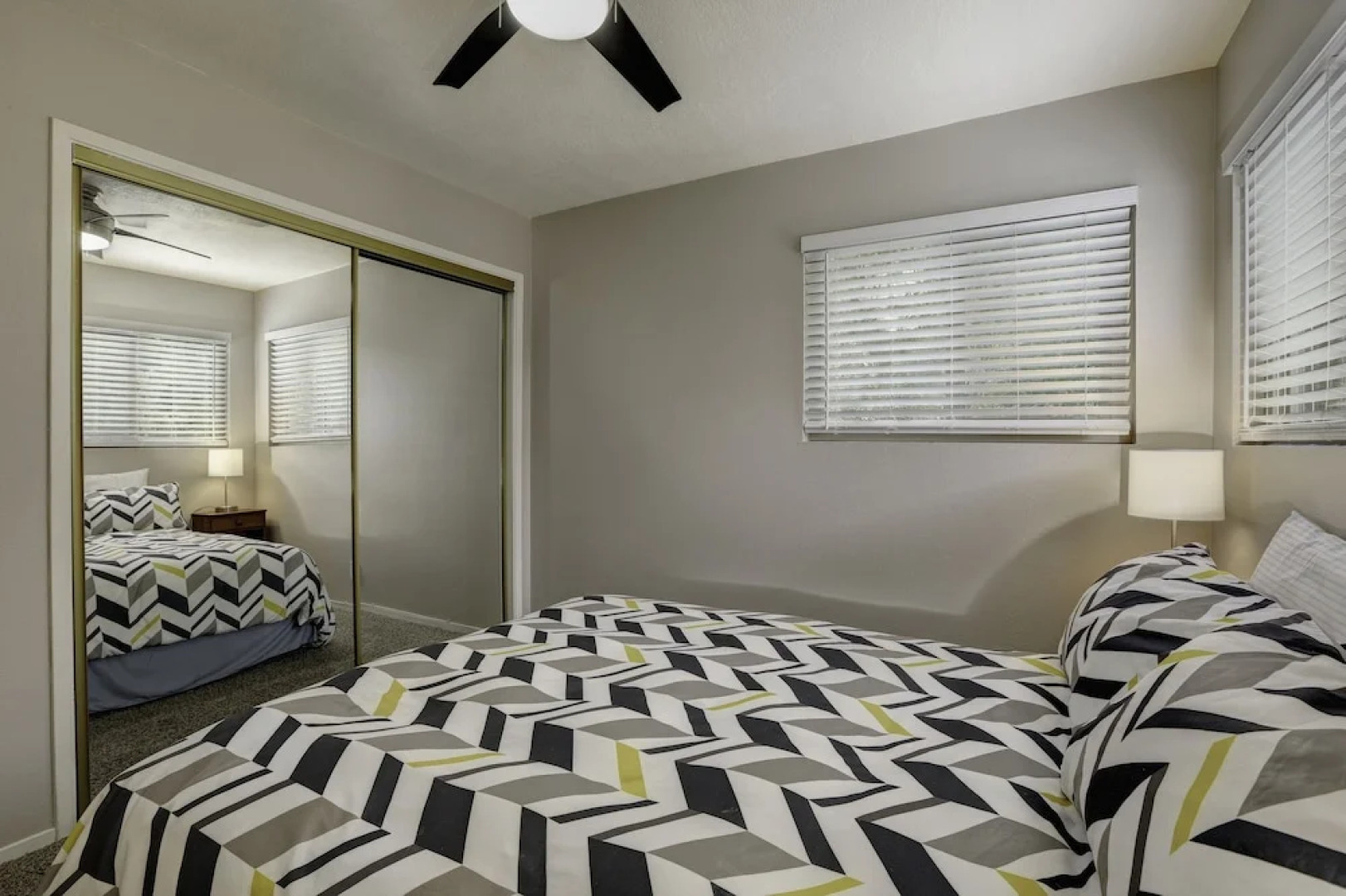 220 #7 Ocean View Ave 2 Bedroom Condo by Redawning