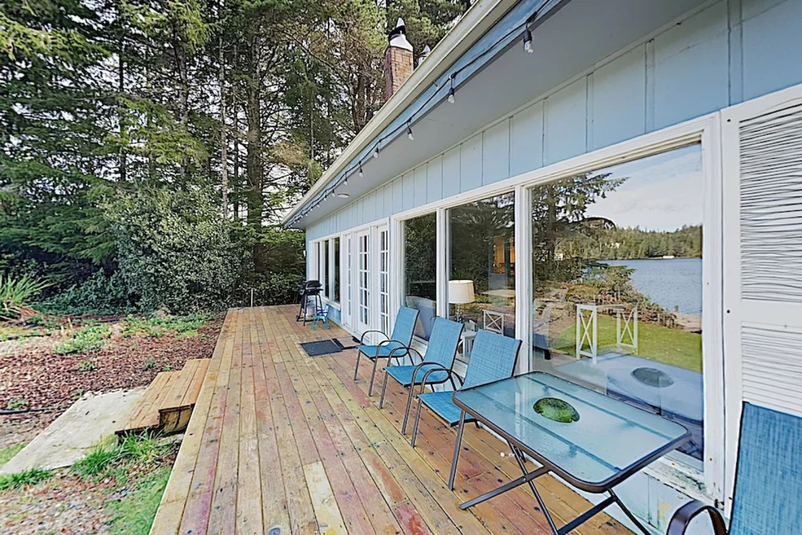 New Listing! Grandpas Lake House W/ Hot Tub 4 Bedroom Home