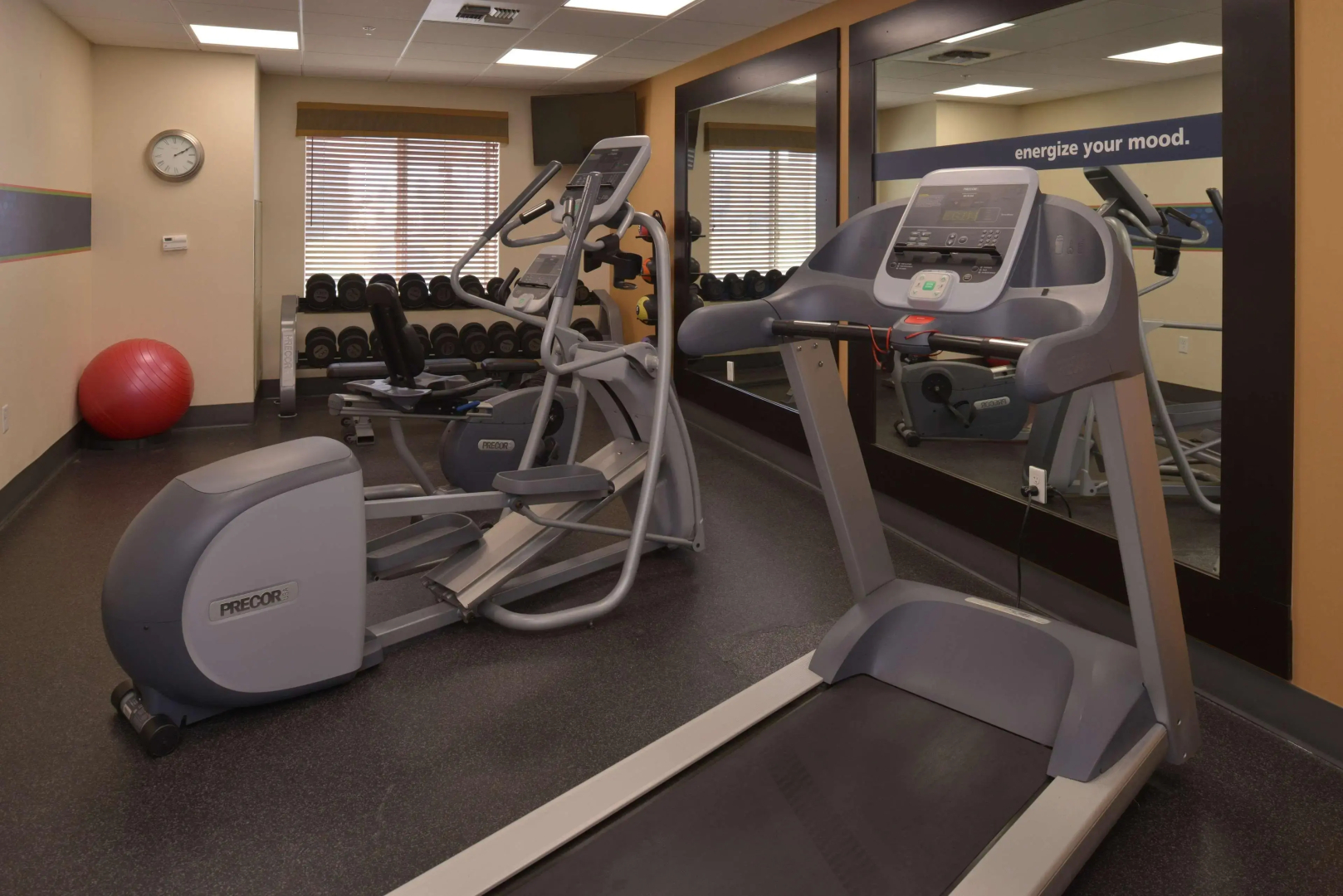 Hampton Inn & Suites Bakersfield North-Airport