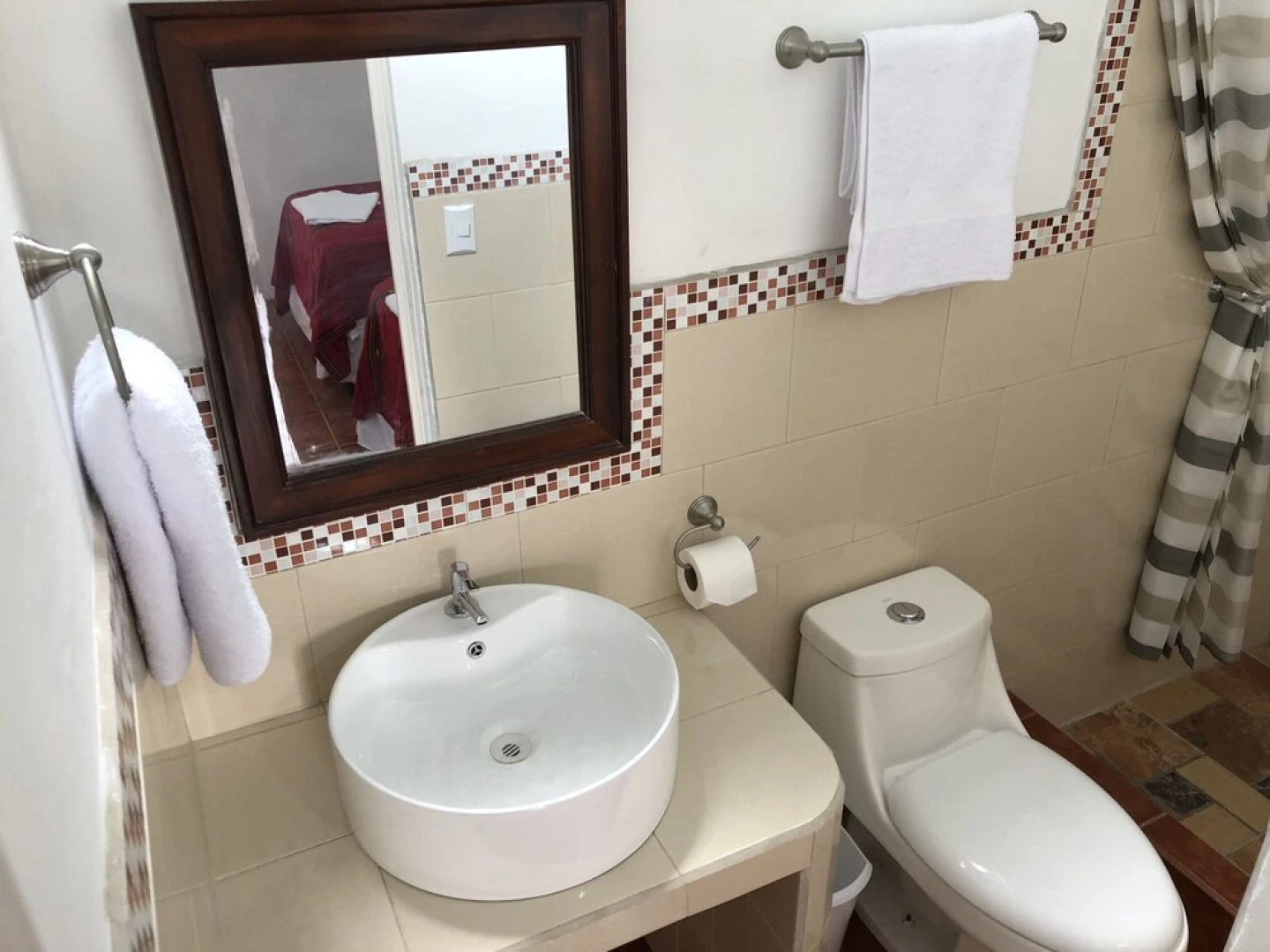 Hotel Panajachel Los Angeles