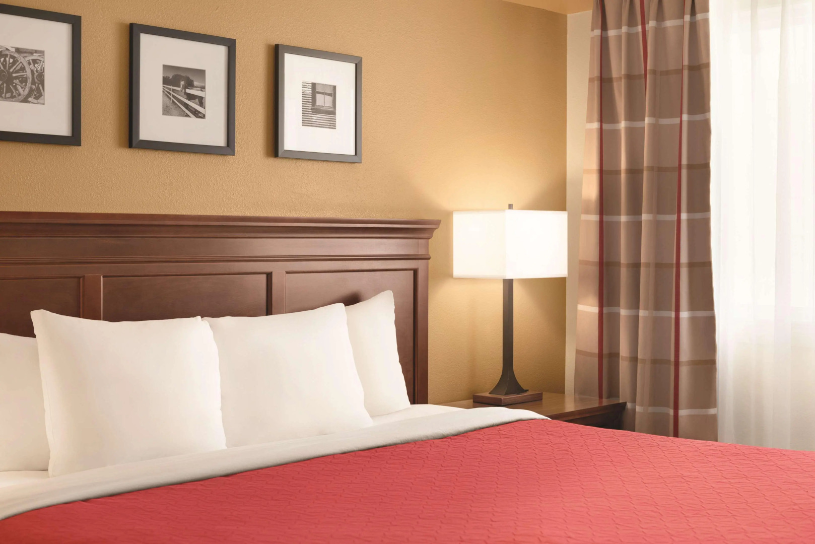Country Inn & Suites by Radisson, Saskatoon, SK