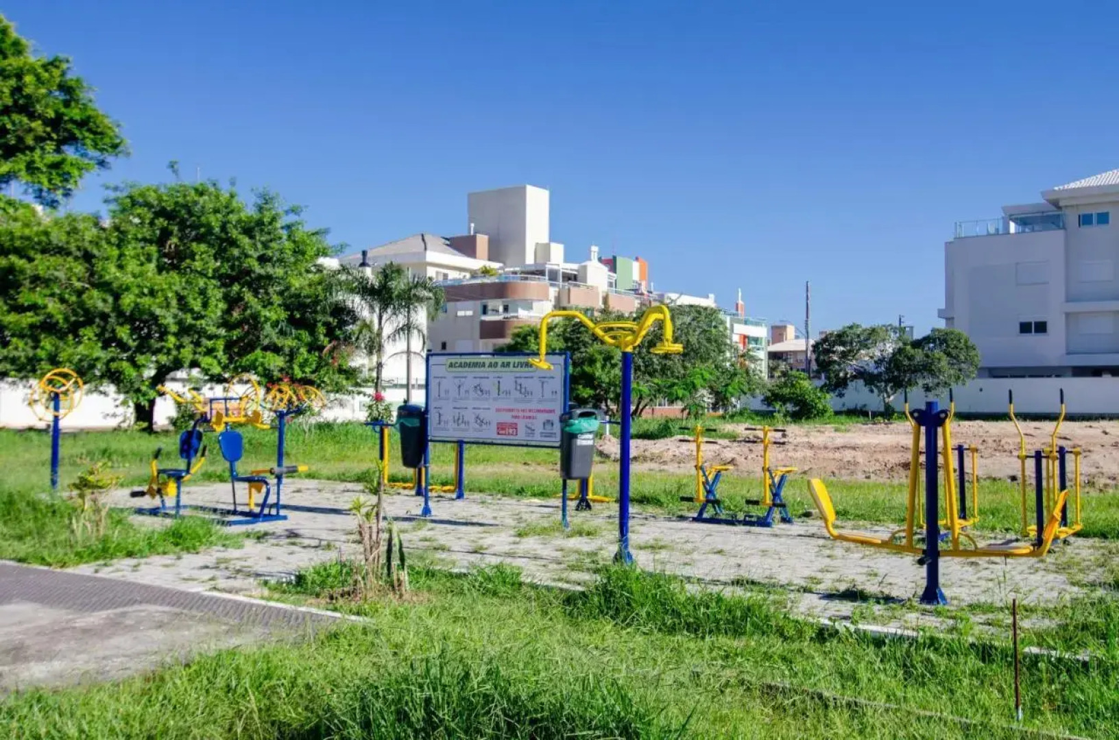 Vila Florida: Quadra Mar Nos Ingleses Norte Tc4747