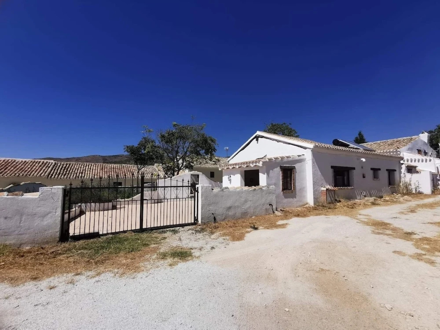 Casita Adela a Captivating 2-bed House in Huescar