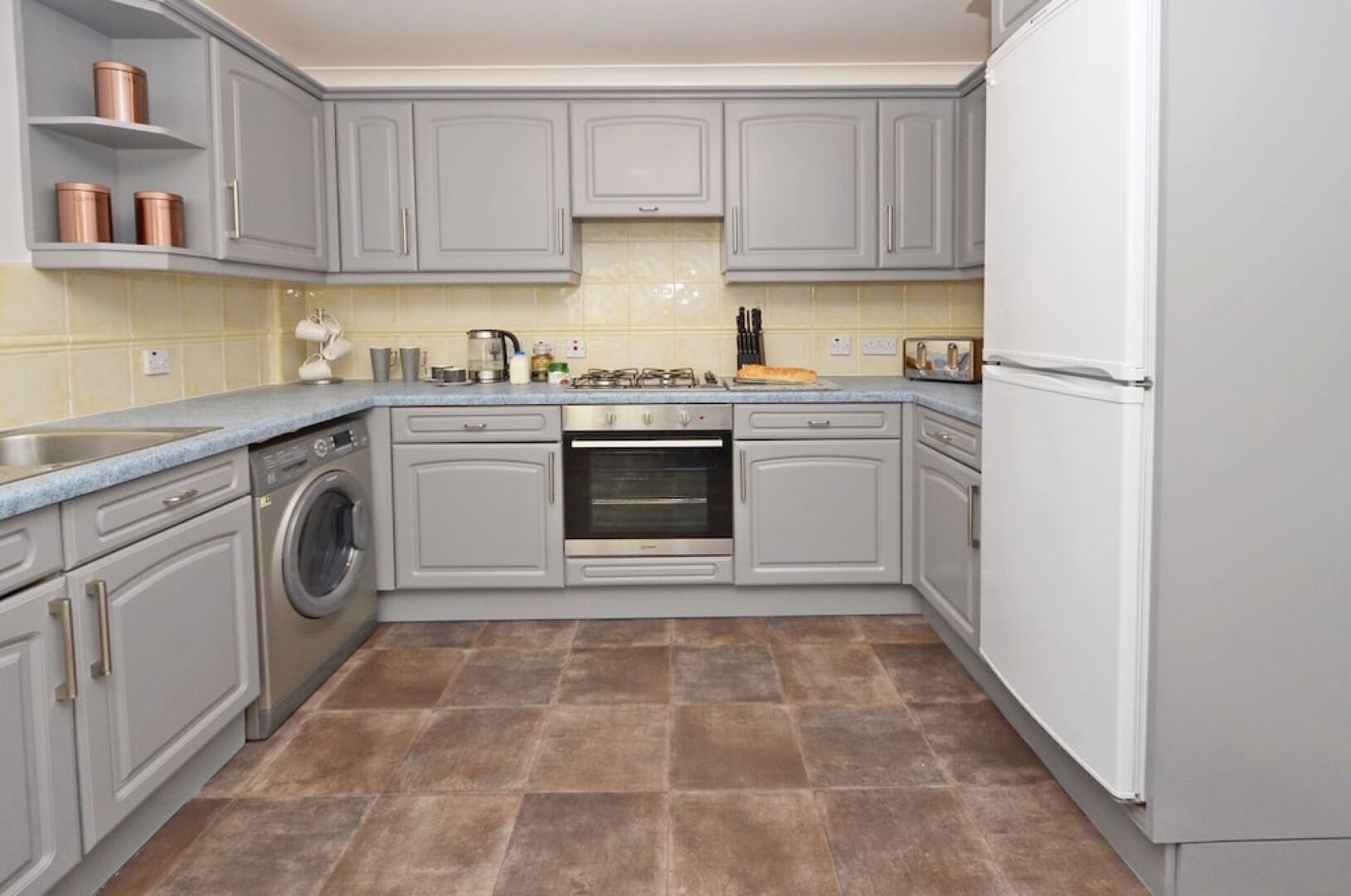 Ideal for Alton Towers, Staffordshire and The Peak District