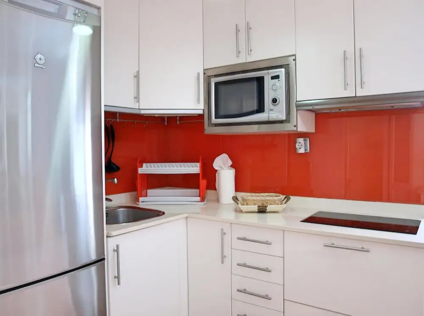 Flatguest Pool and beach