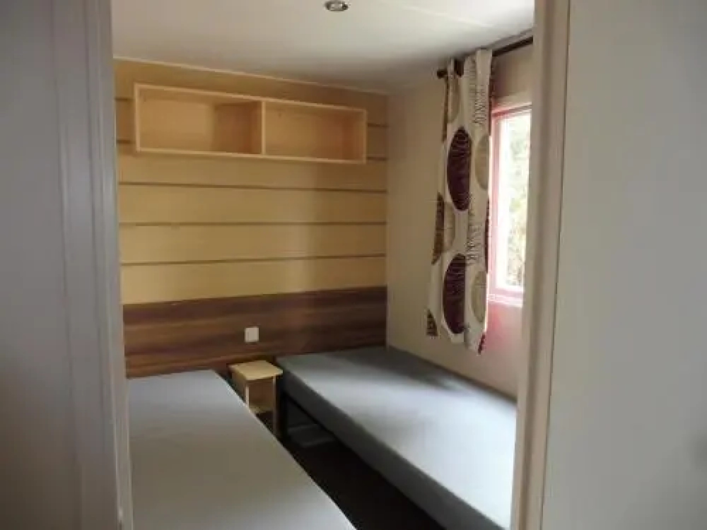 Mobile Home bois dormant