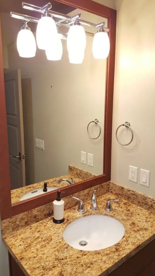 Picazzos Loft in the View Plaza