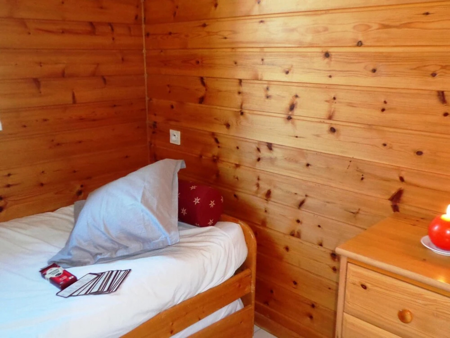 Exquisite Chalet in Rhone Alpes With Swimming Pool