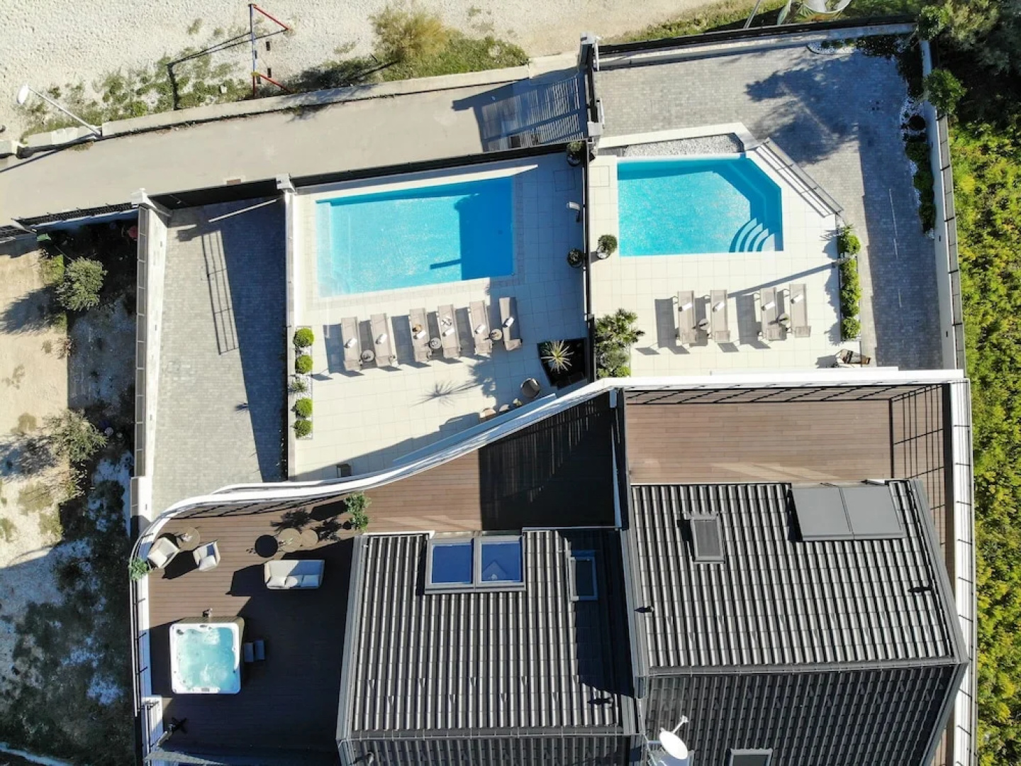Luxury Beachfront Villa Sea Queen