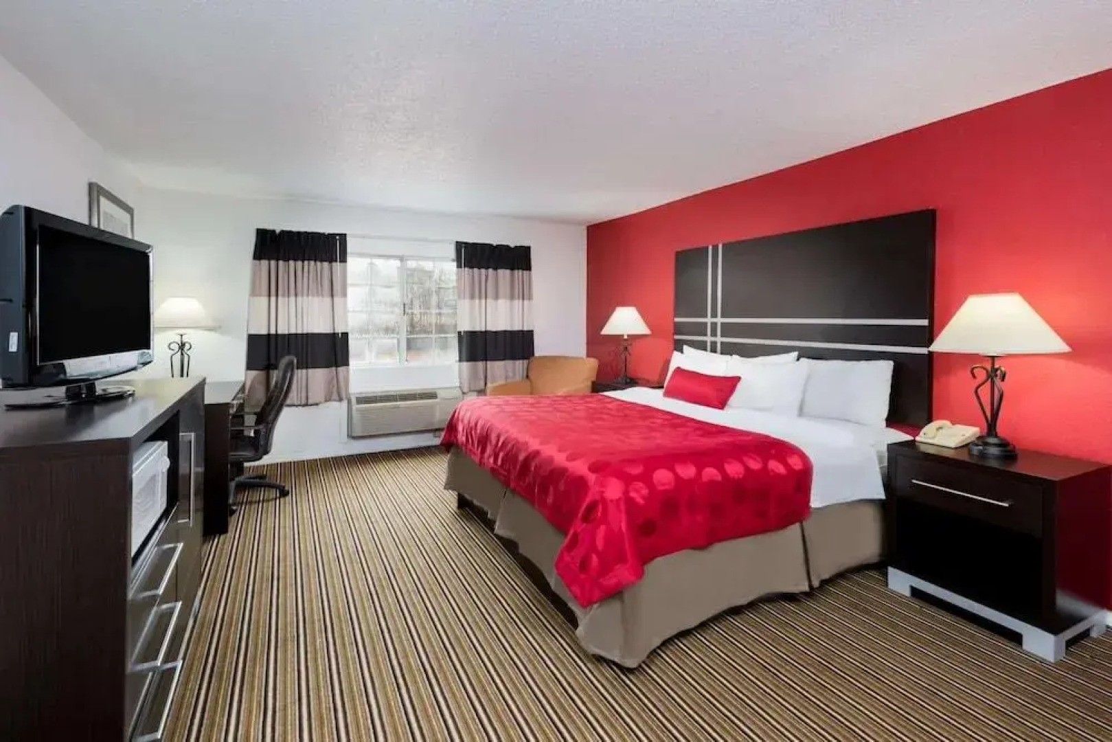 Ramada By Wyndham Mountain Home