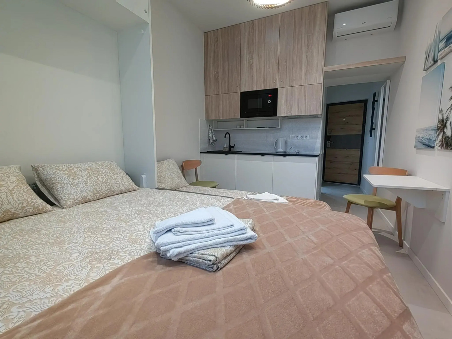 Апартаменты на Пионерском проспекте 20