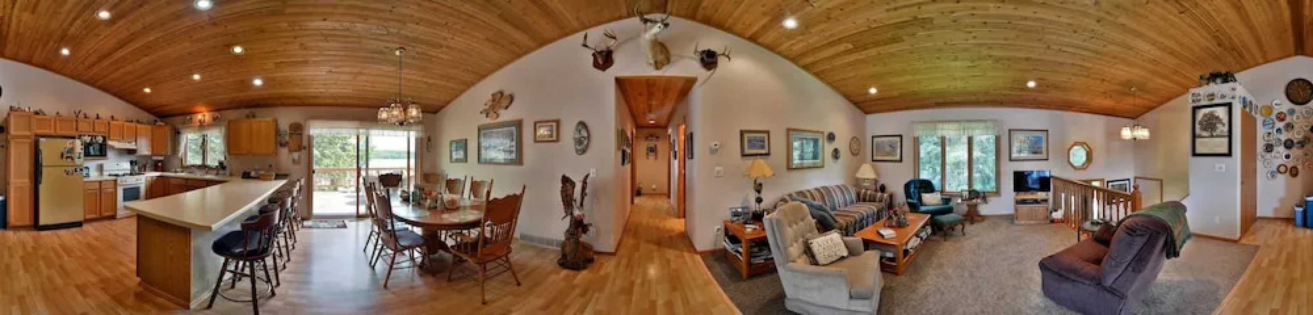 Best Cozy Abode for 12 Over Birkie 4 Bedrooms 2 Bathrooms Condo