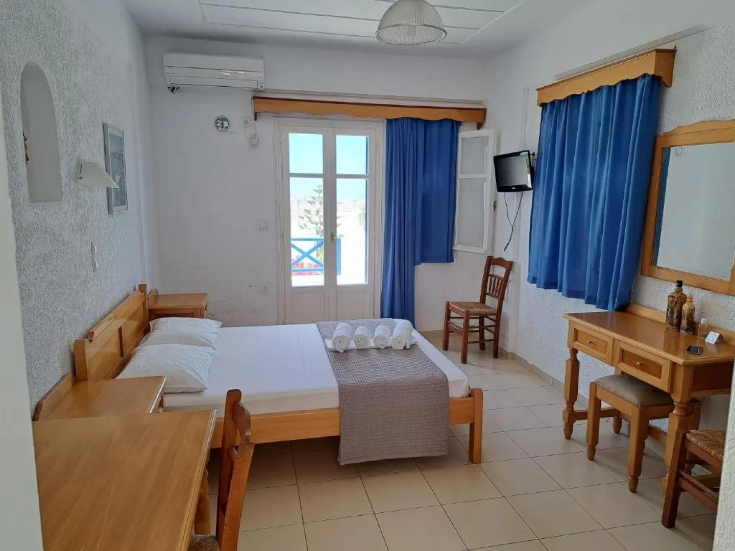 Art Studio Apartments