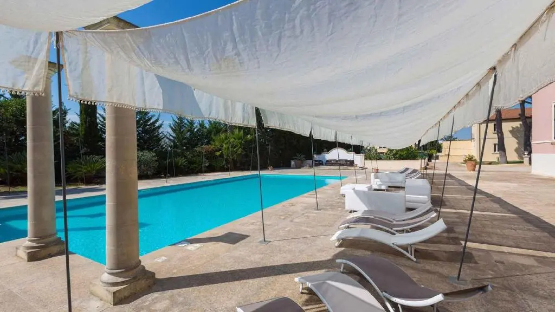 VILLA CAPOZZA 18&2, Emma Villas