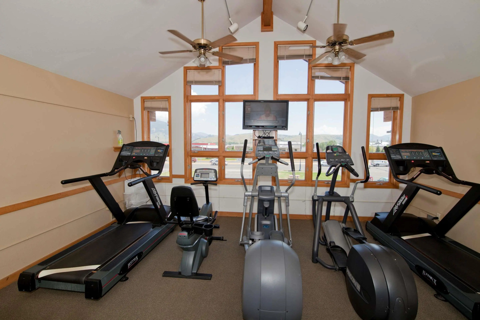 Best Western Plus GranTree Inn