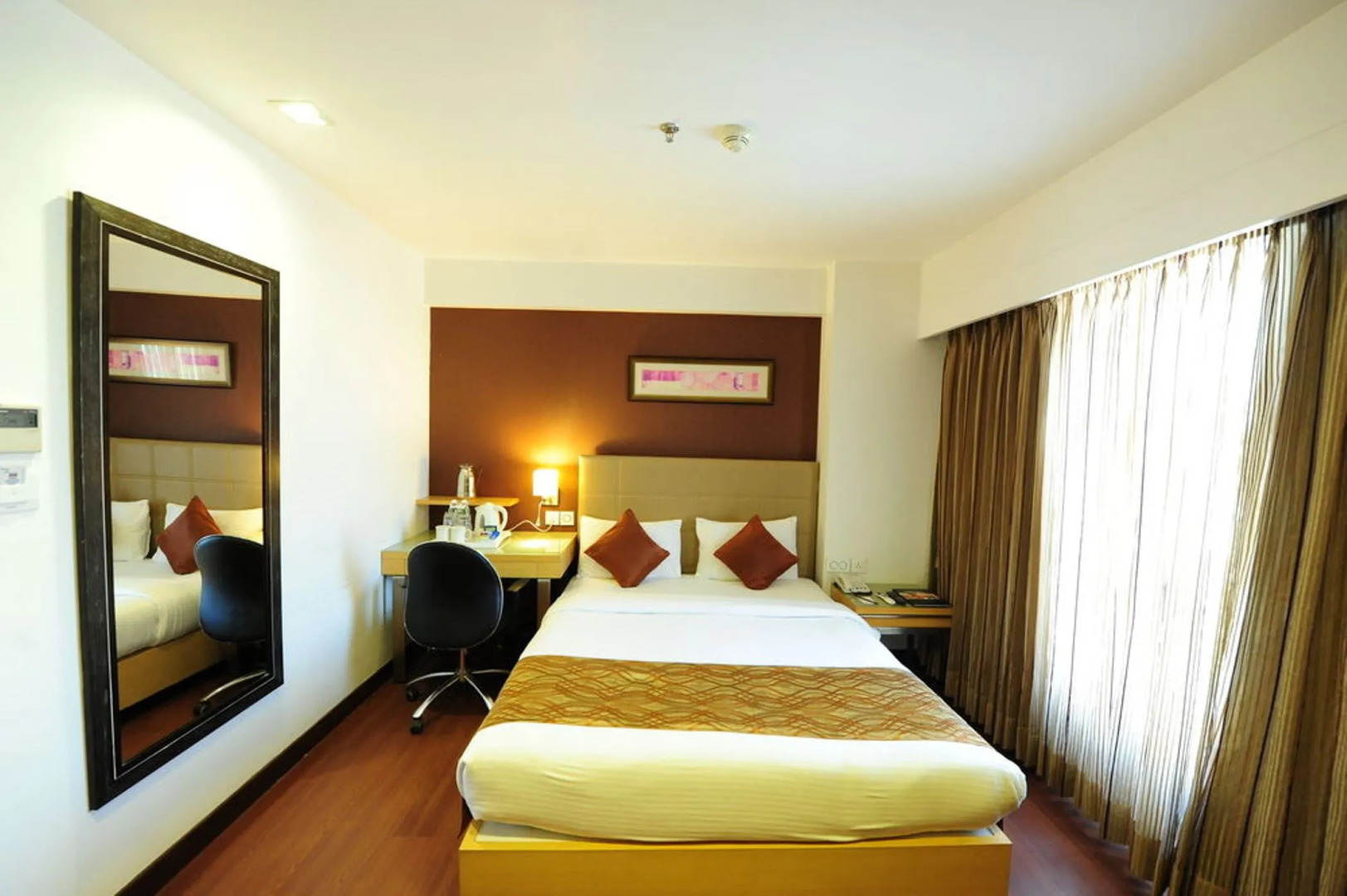 Hotel Suba Star, Ahmedabad