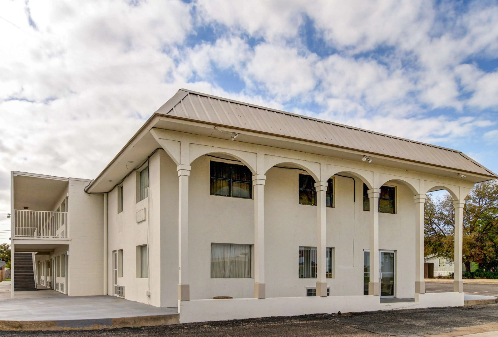 Motel 6 Waco, TX - Lacy Lakeview