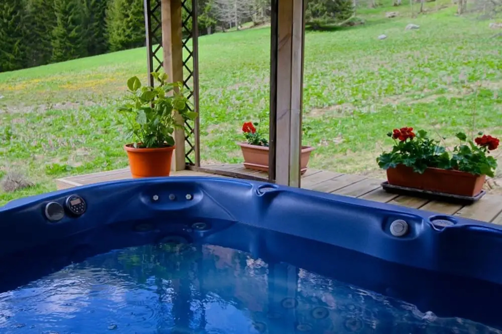 Chalet With 5 Rooms in Montriond, With Wonderful Mountain View, Furnis