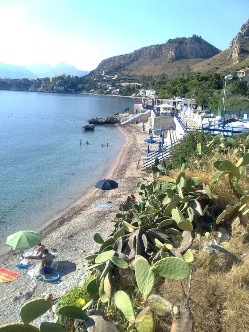 Villa Denise 100 Meters From the sea