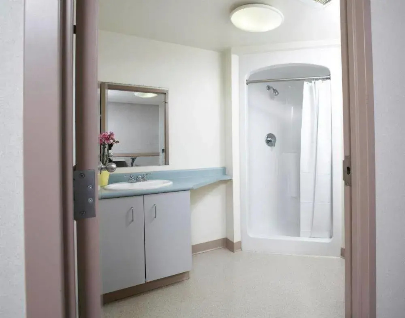 Residence & Conference Centre - Welland