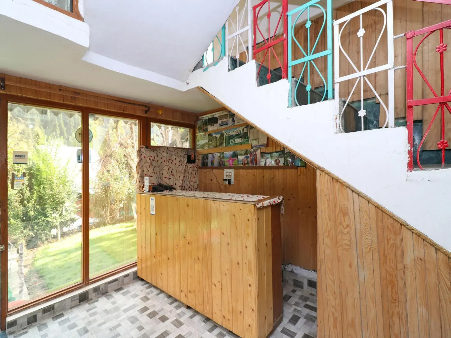 Oyo 18770 Hotel Indian Palace