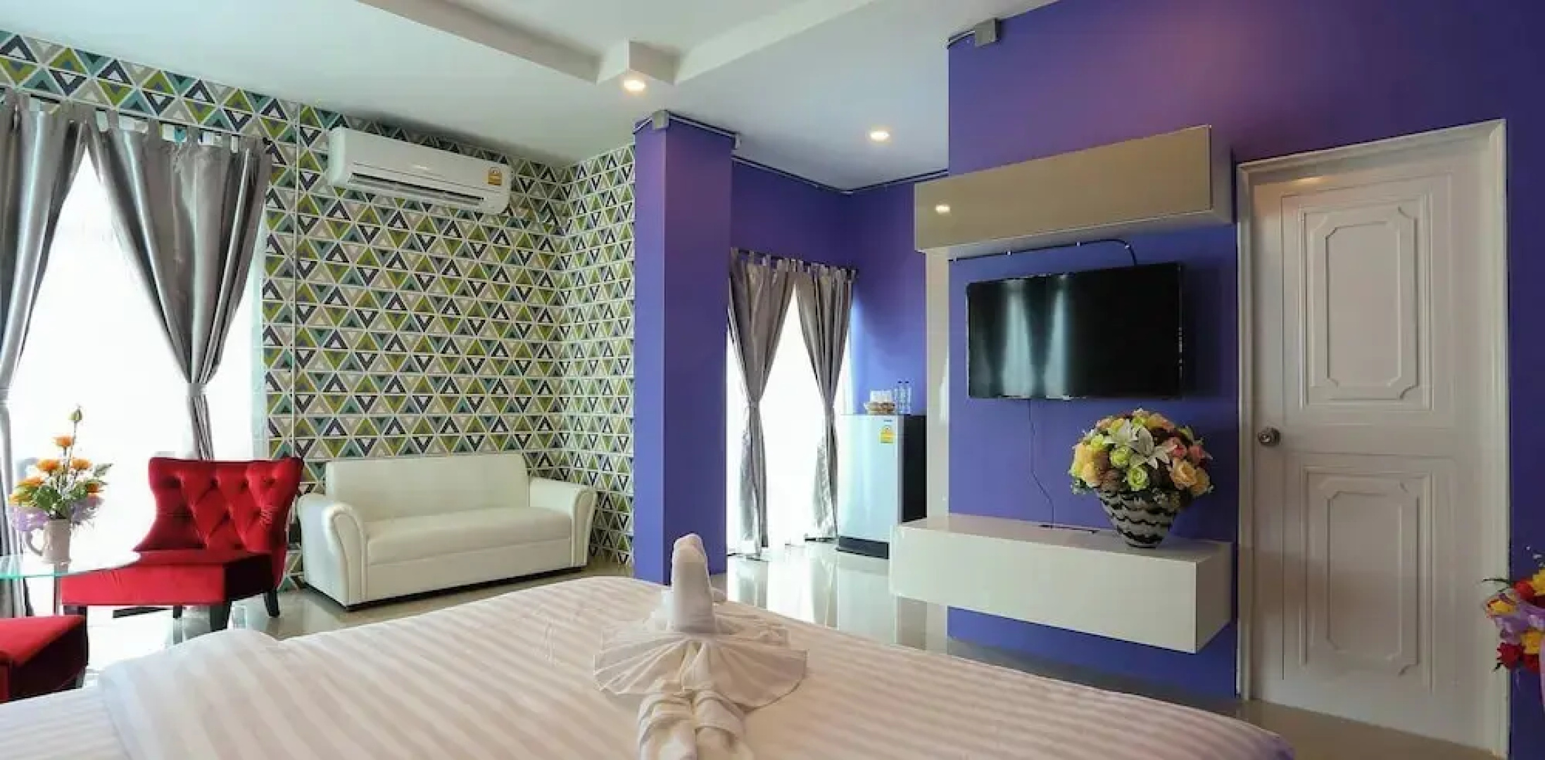 ToffyHome Hotel