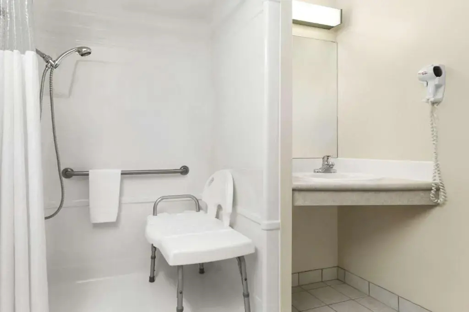 Days Inn - Steinbach