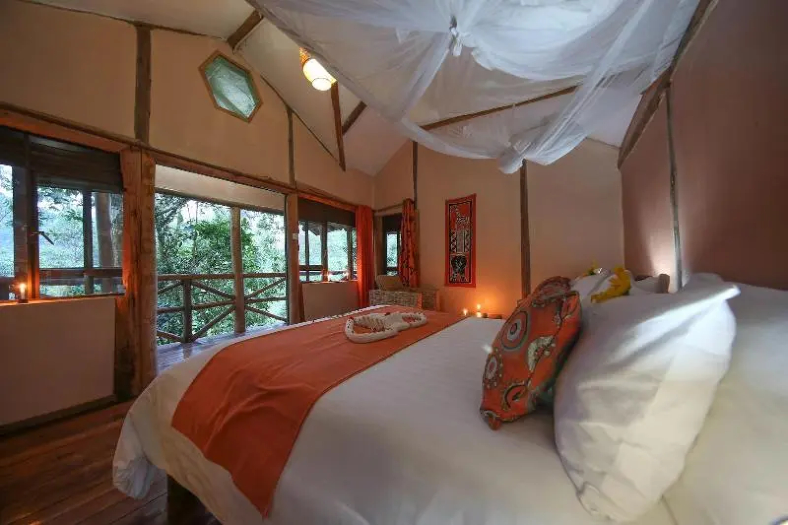 Gorilla Safari Lodge