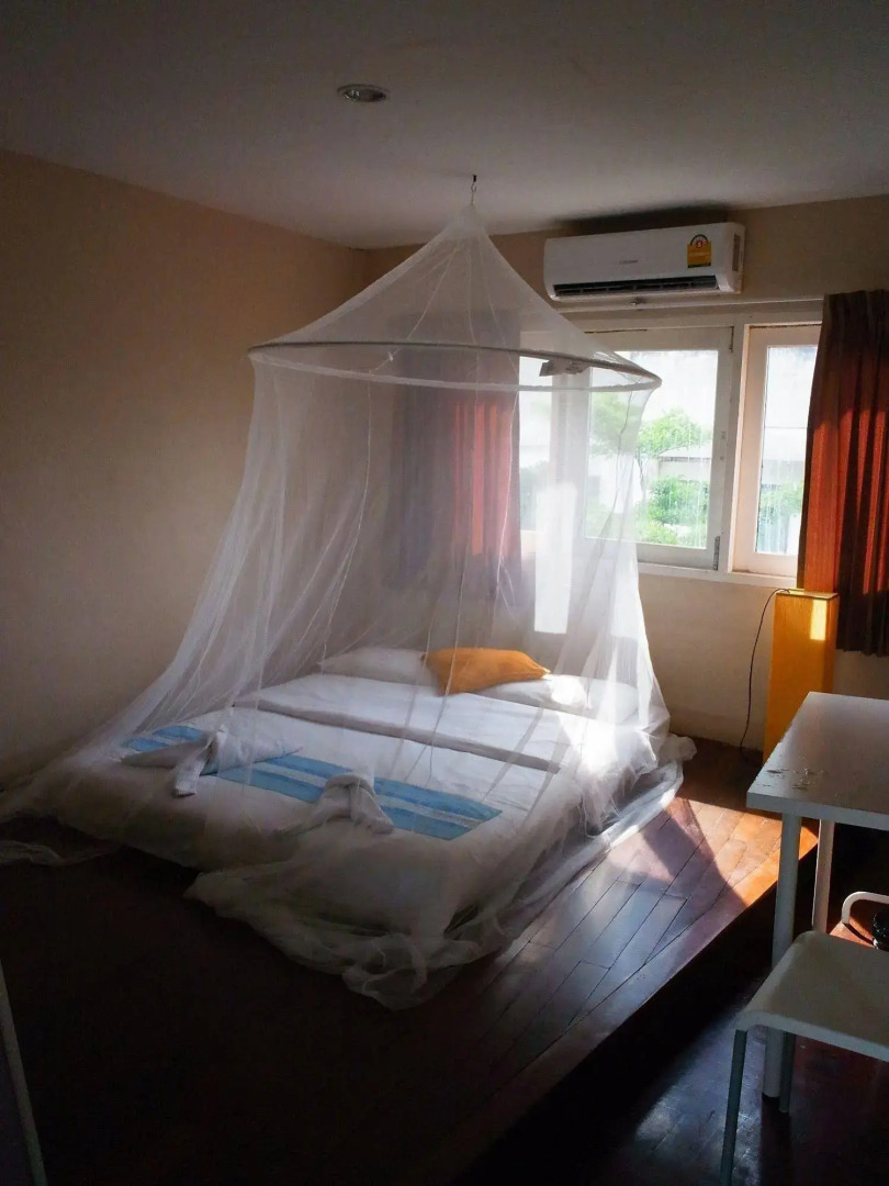 VX The Fifty - Hostel