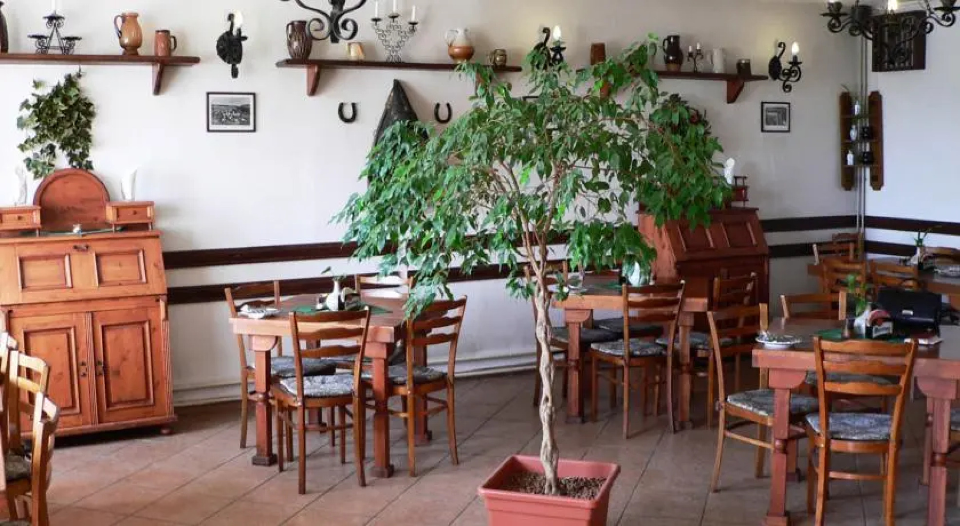 Restaurant-Penzion Zlatá Koruna