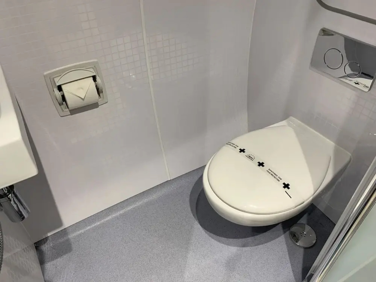 Door to the Shore - Seafront Cottages