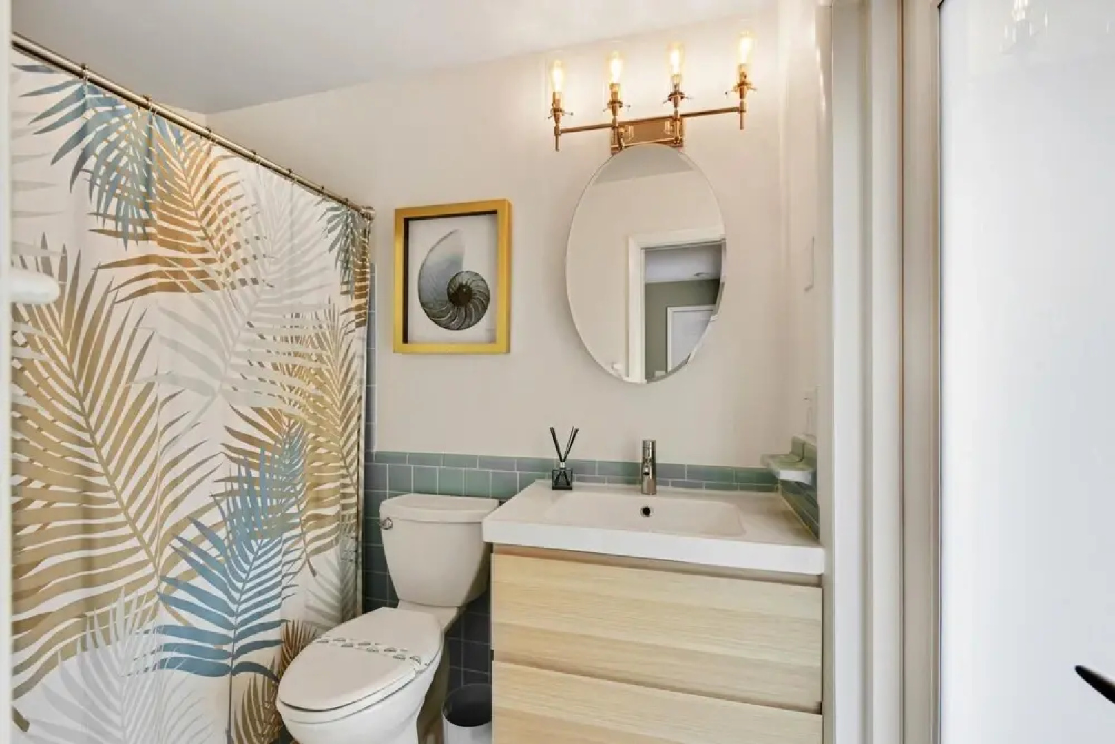 Private pool and canal home with Office space