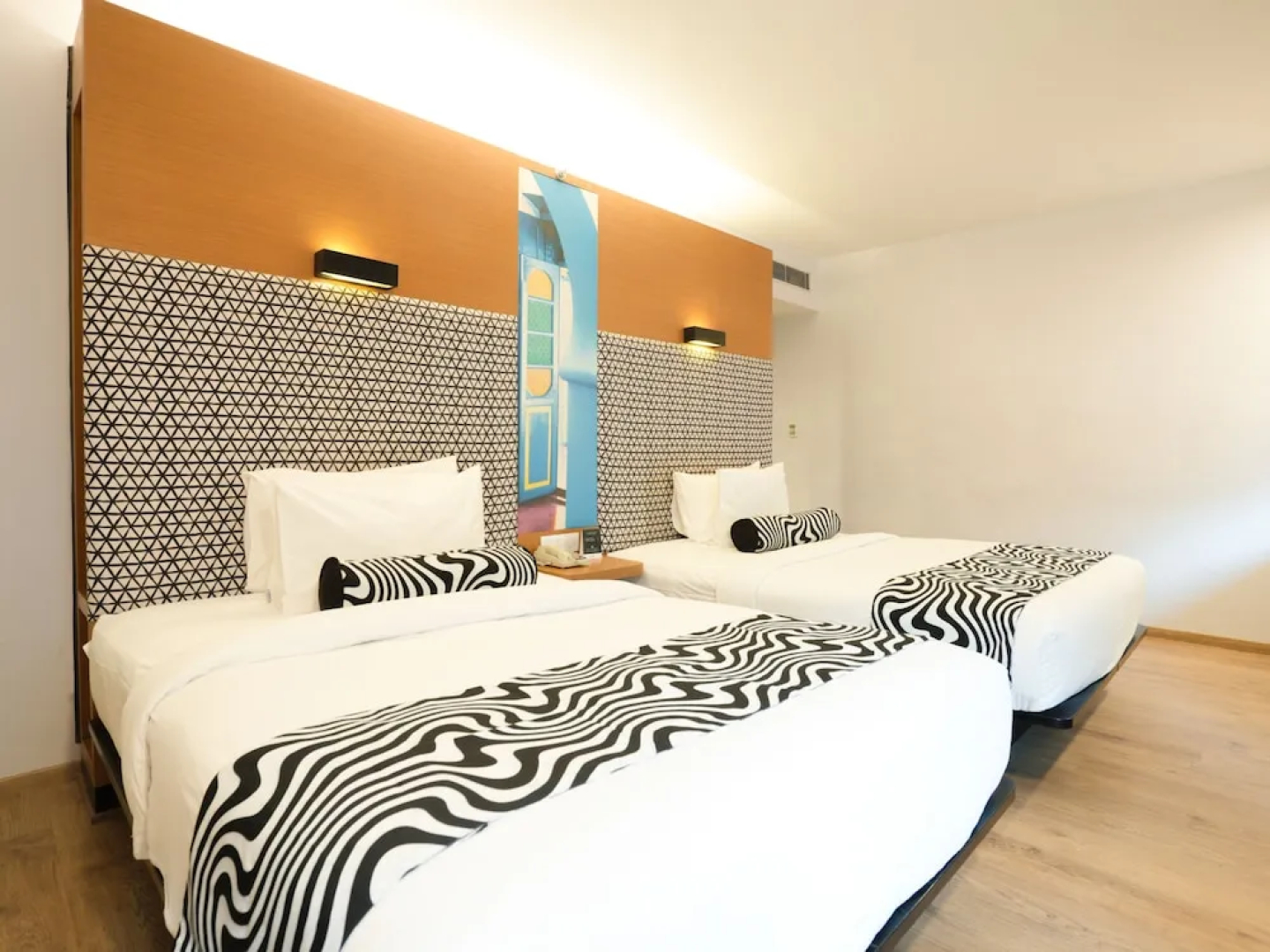 Sunday Hotel Chandigarh Zirakpur