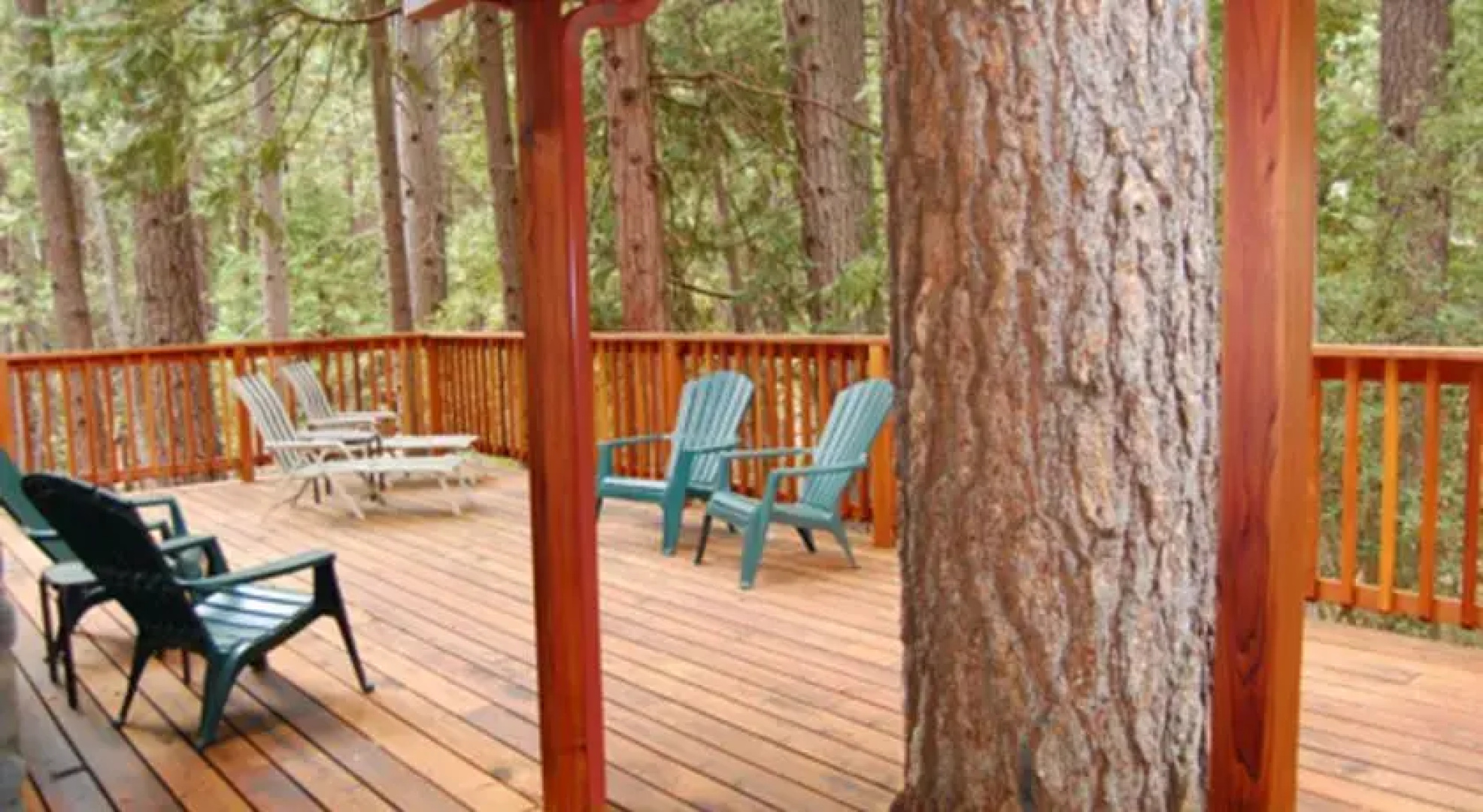 RedAwning Cabin #92 Weiss Hideaway