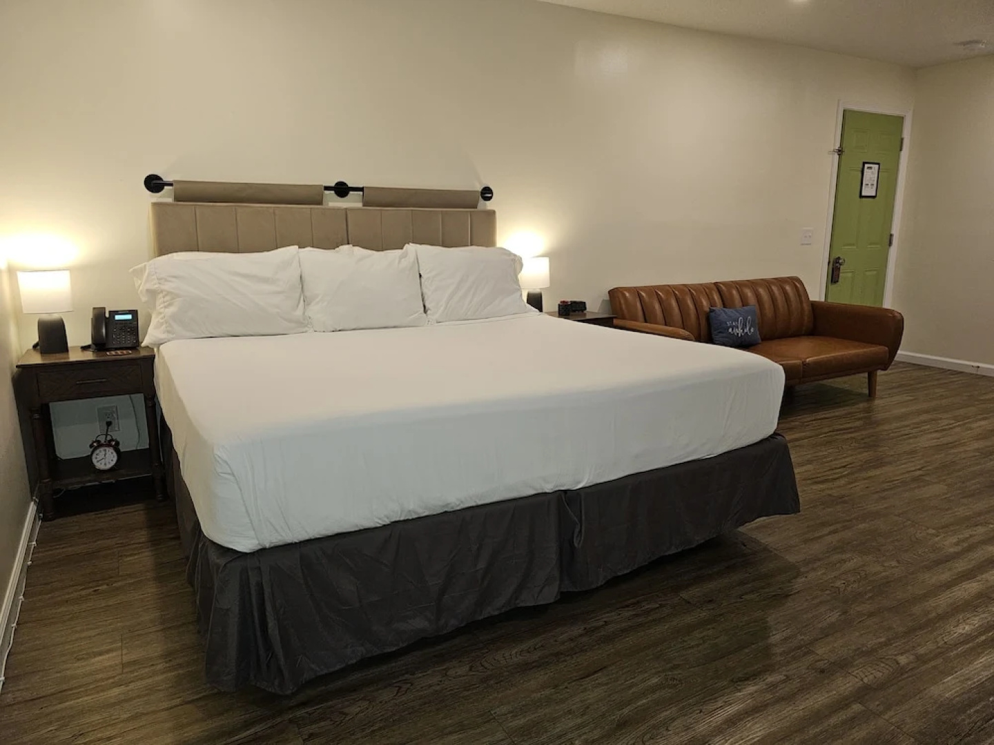 The Honey Bee Motel