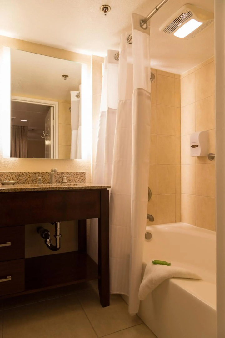 Coronado Beach Resort