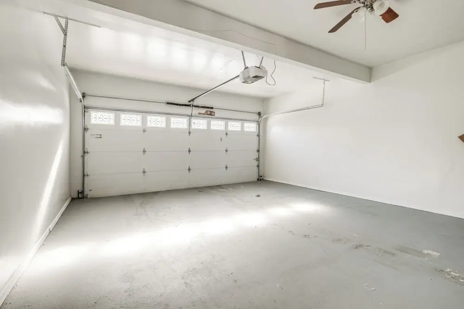Pet-friendly Silver Spring Home: 2 Mi to Downtown!