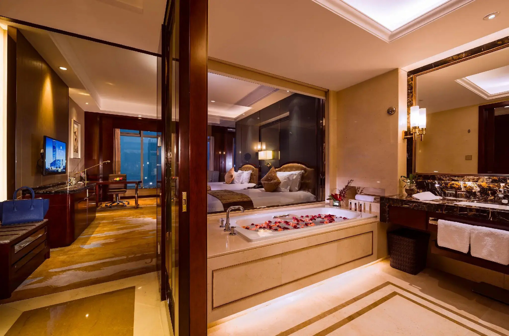 Haili New Century Grand Hotel Haiyan