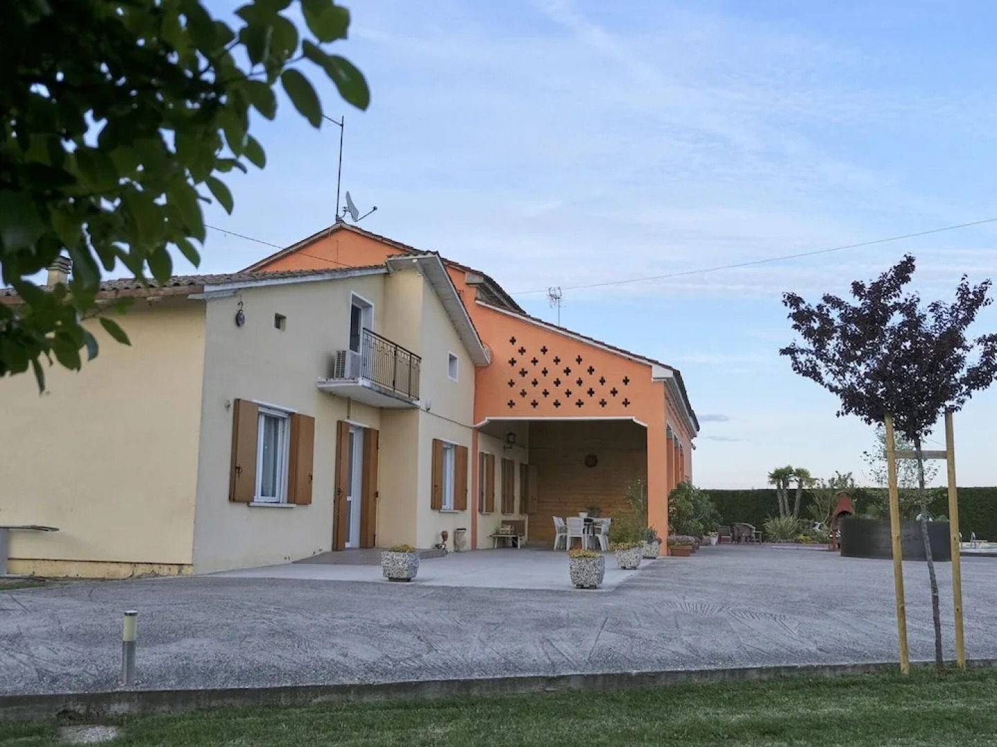 Venetian Villa With Pool and Sauna