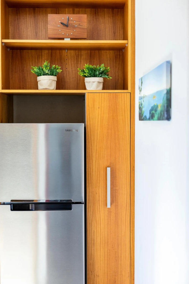 Montipora Unit 3 - In the heart of Airlie, wi-fi and Netflix