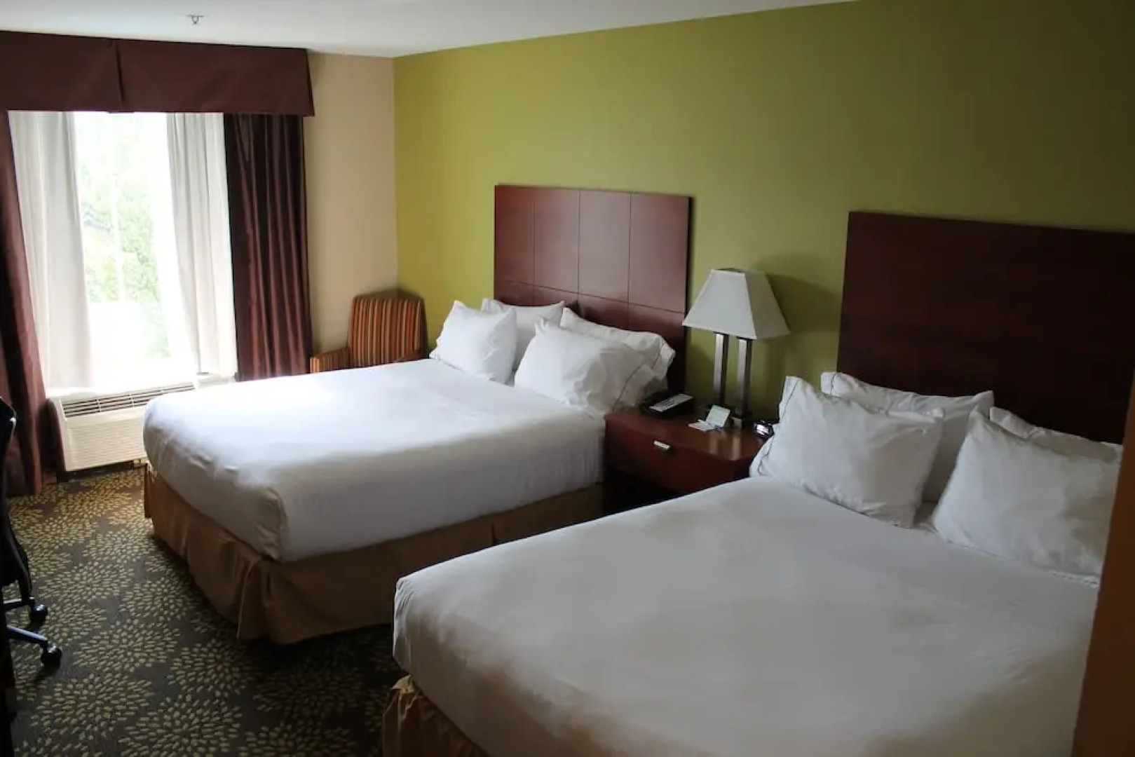 Holiday Inn Express Hotel & Suites RIPLEY, an IHG Hotel